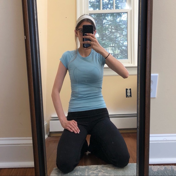 lululemon athletica Tops - 🍋 Lulu Swiftly Tech Short Sleeve size 4/XS 🍋